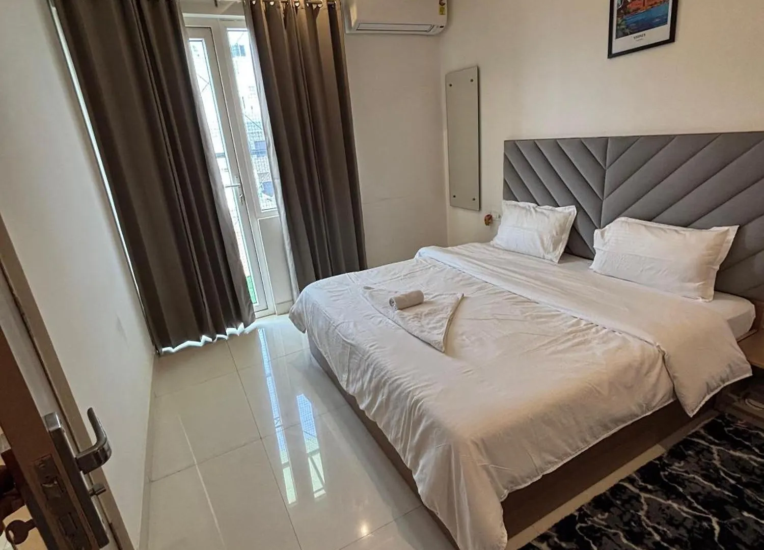 Luxury 1Bhk Serviced Apartment Nearby Rapid Metro Gurgáon